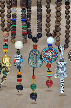 Boho African Style Wooden Men's Pendant Necklace