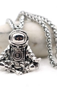 Men's Astronaut Shaped Pendant Necklace